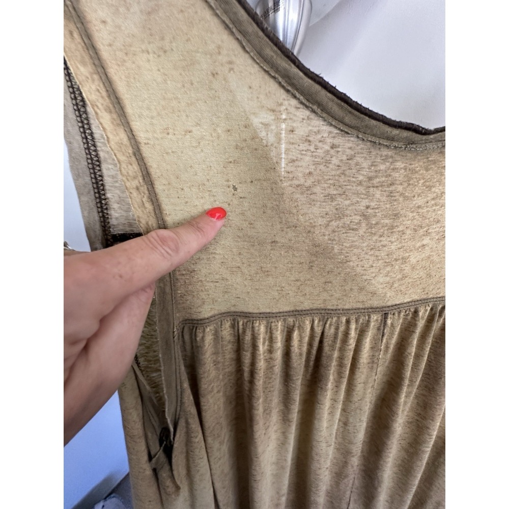 We The Free People Hudson Henley Tank Top Distressed Raw Hem Green Large - Picture 3 of 10